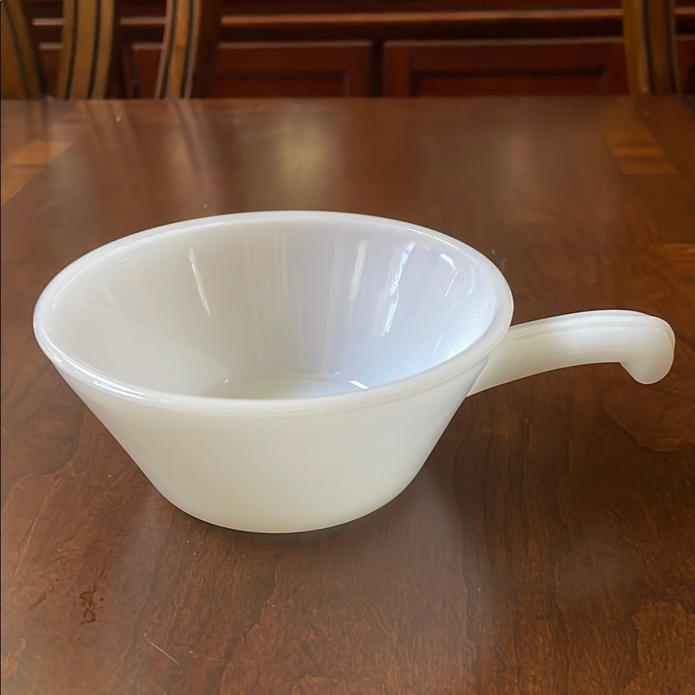 VTG Fire King Anchor Hocking oven proof white glass handled soup or chilly bowl